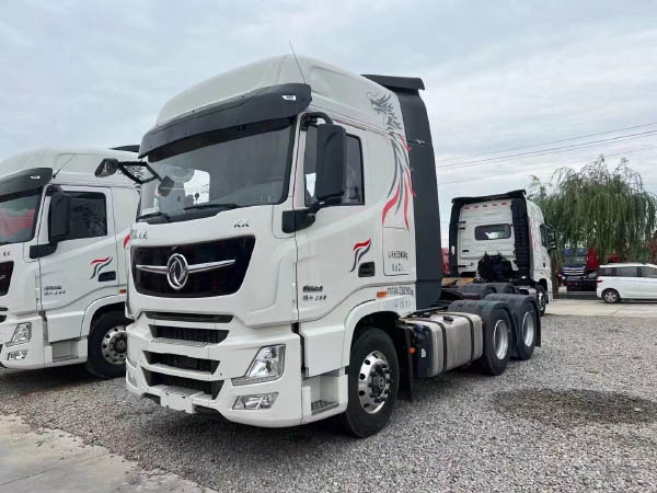 二手東風(fēng)天龍牽引車