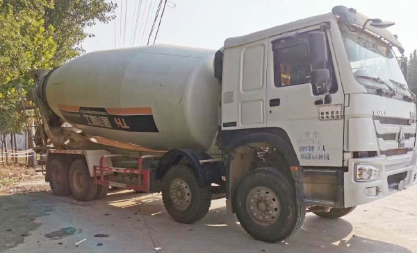 二手罐車(chē)攪拌車(chē)20方的