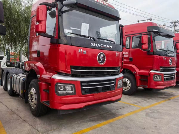 二手陜汽軒德庫(kù)存牽引車