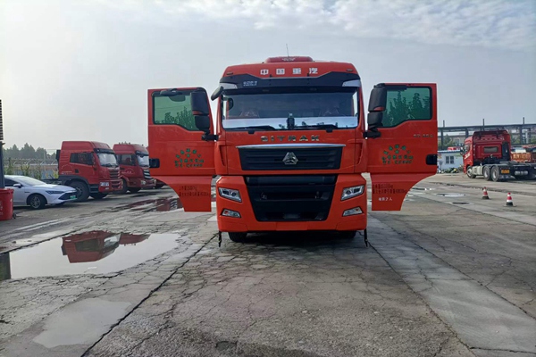 二手國五牽引車供應(yīng)廠家