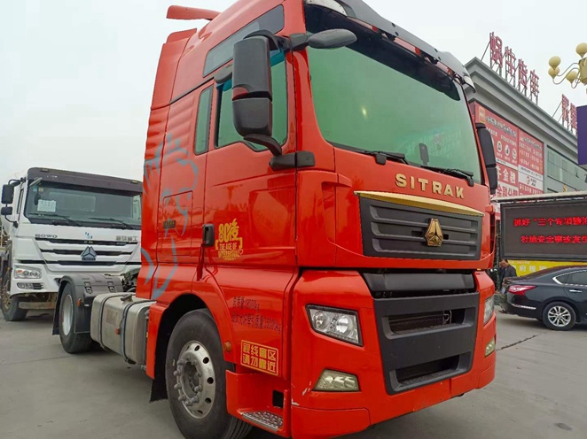 單驅(qū)汕德卡G7 540馬力牽引車