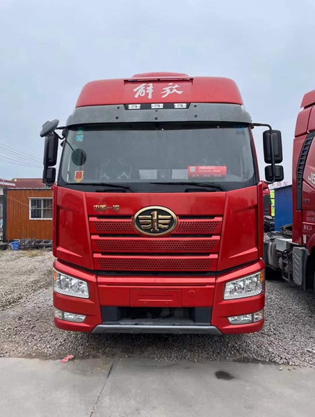 二手解放J6P牽引車