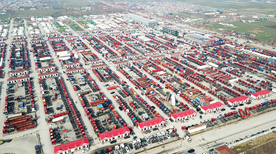 我為梁山華通二手車市場(chǎng)代言|卡友們的信賴之選，全球交易的橋梁